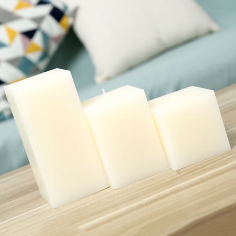 Candle supplier wholesale hot selling white pillar candles personalize label with different sizes and shapes